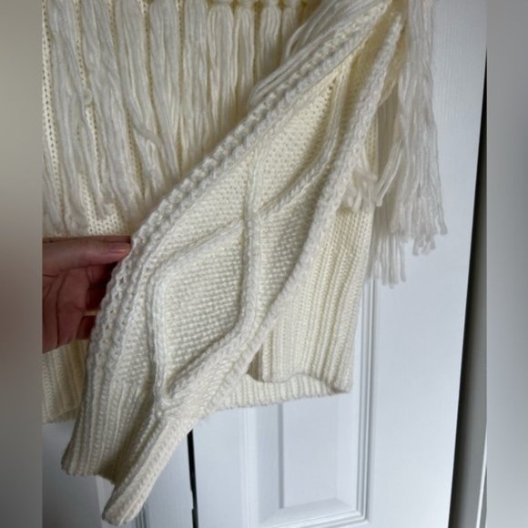 Main Strip Off Shoulder Tassel Long Sleeve Knit Fringe Sweater - Picture 8 of 9